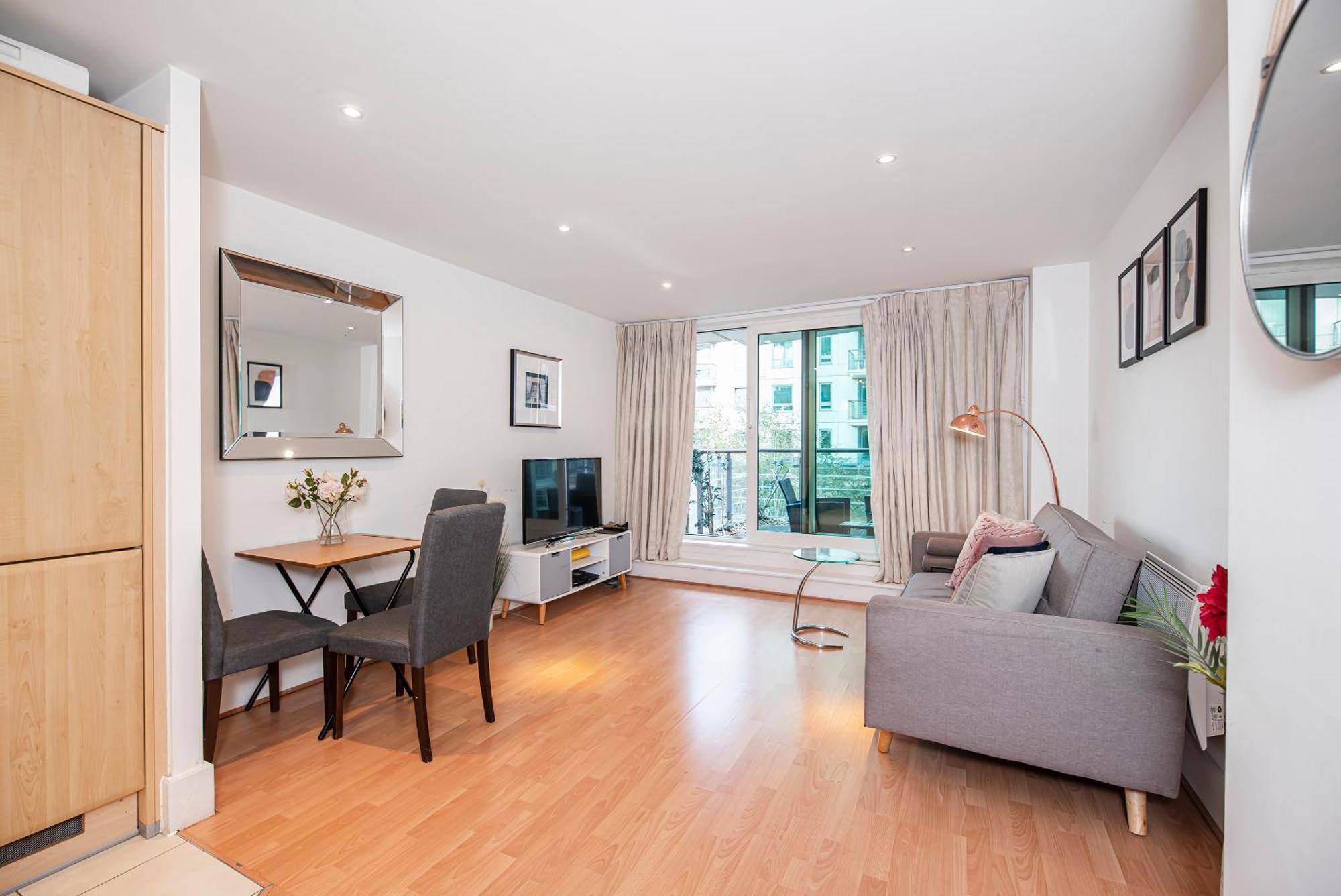 Central 2 Bed With Large Terrace London Eksteriør billede