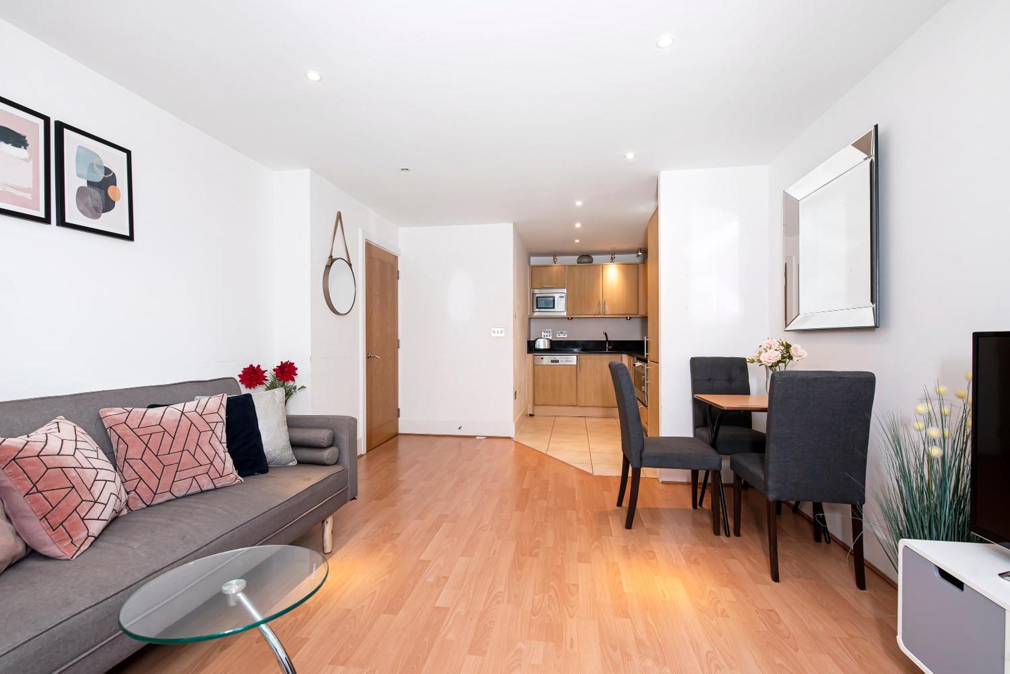 Central 2 Bed With Large Terrace London Eksteriør billede