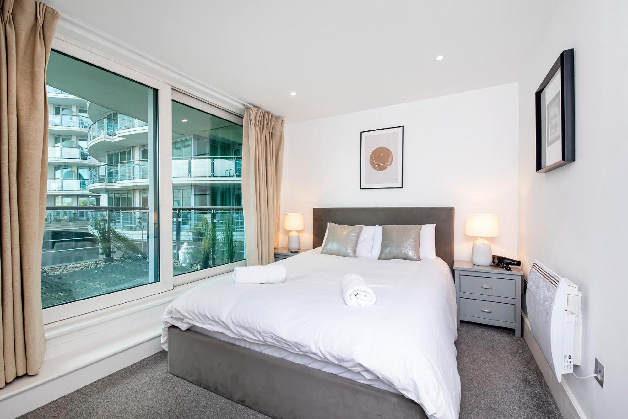 Central 2 Bed With Large Terrace London Eksteriør billede
