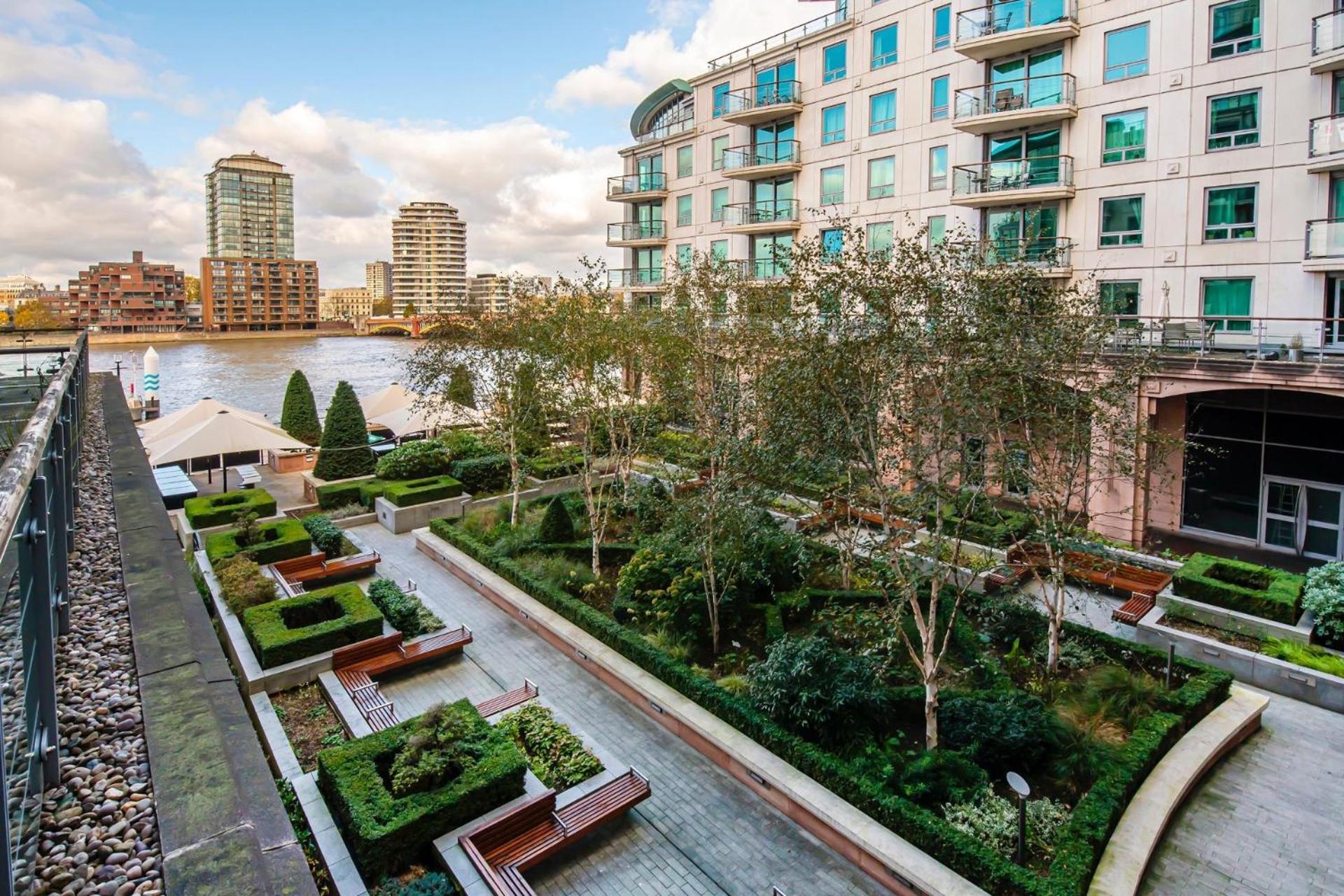 Central 2 Bed With Large Terrace London Eksteriør billede